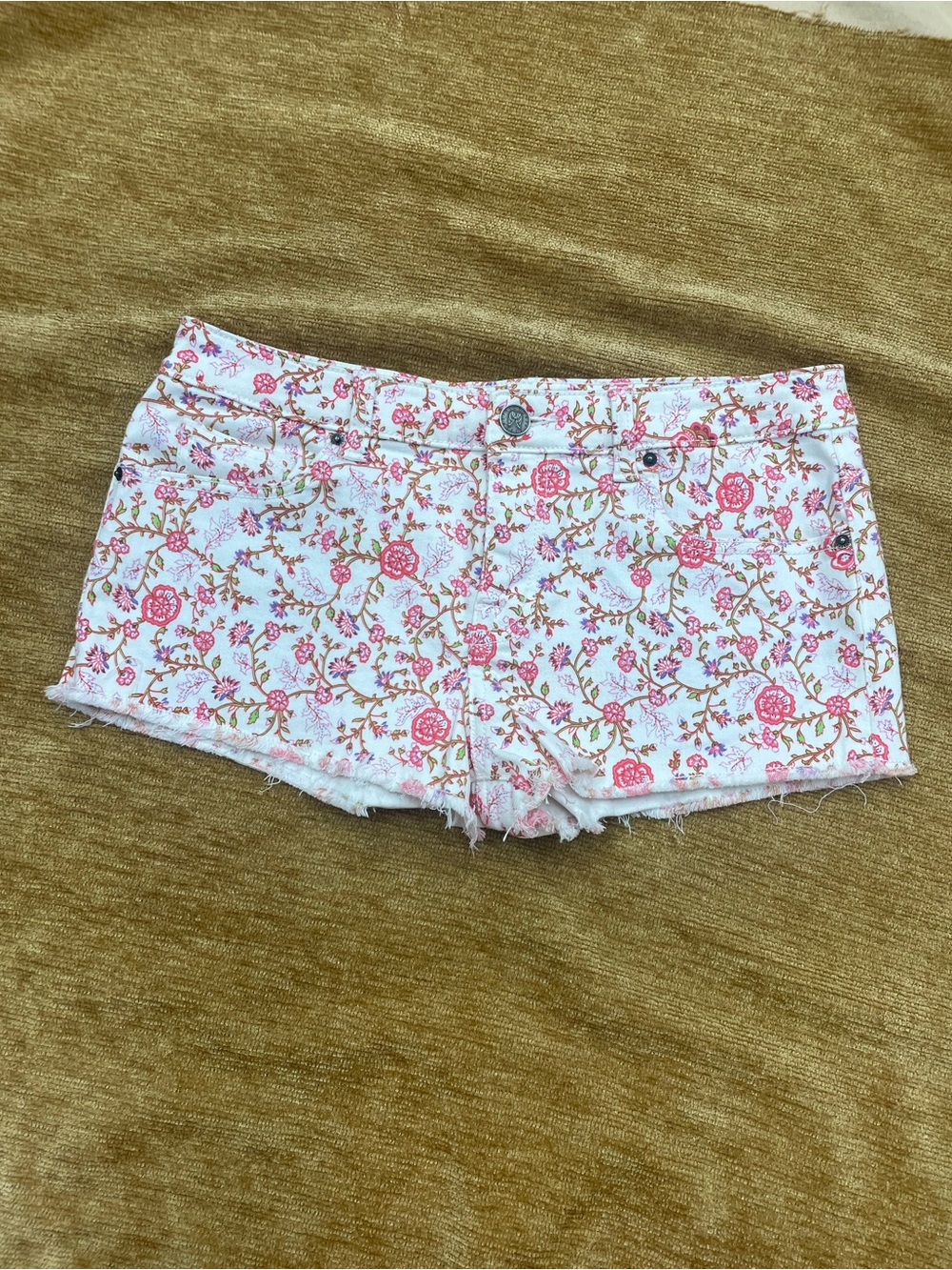 Victoria’s Secret mid rise Floral Print Denim Shorts - White/Pink